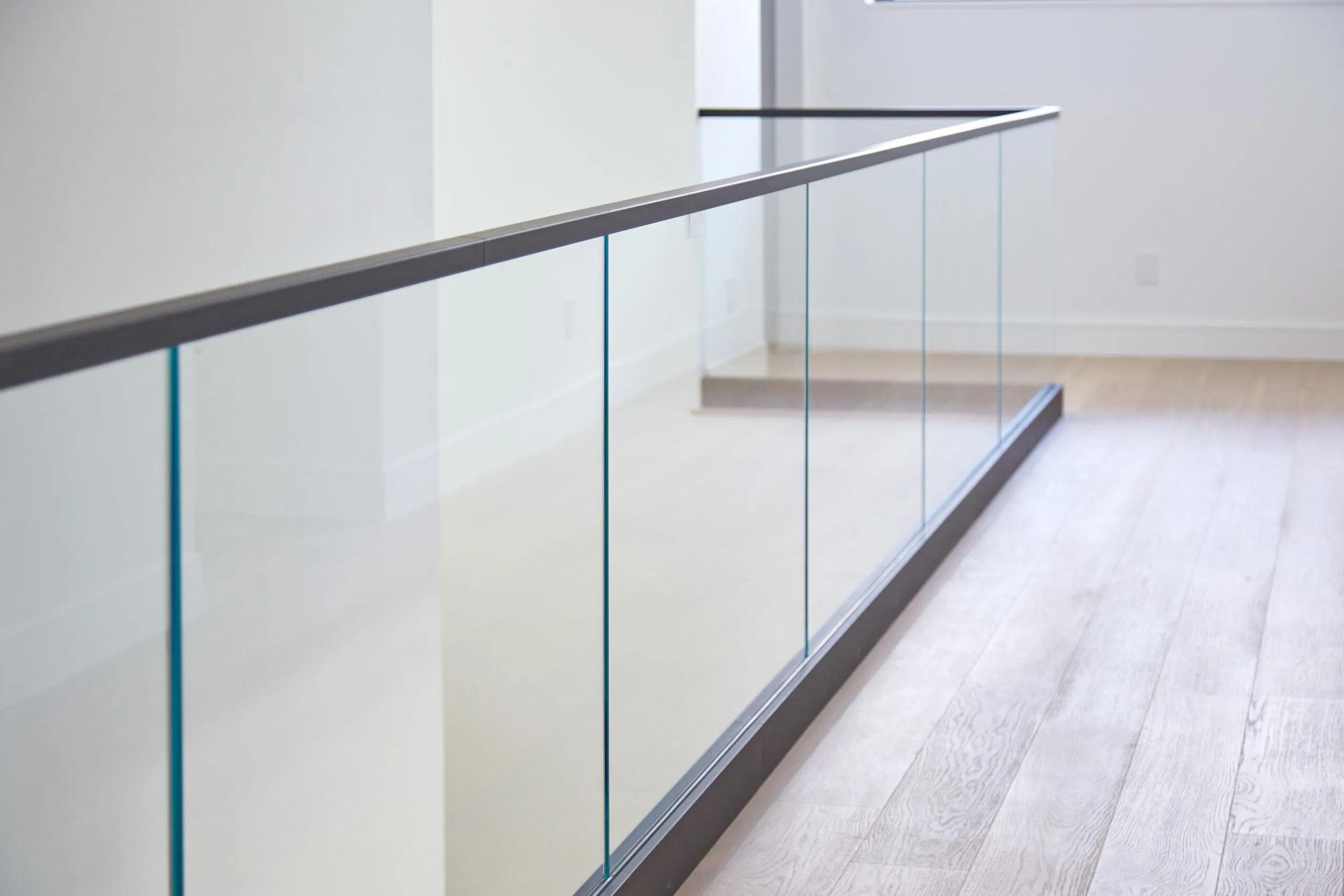 Continuous Glass railing